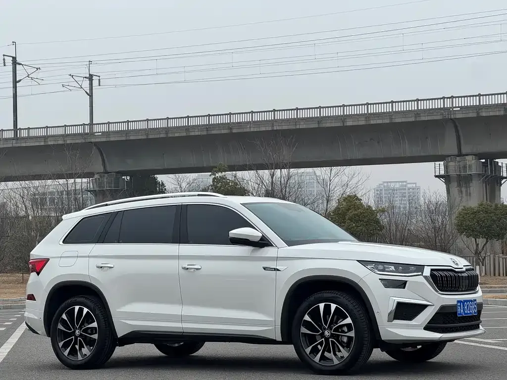 Skoda Kodiaq — фото 5