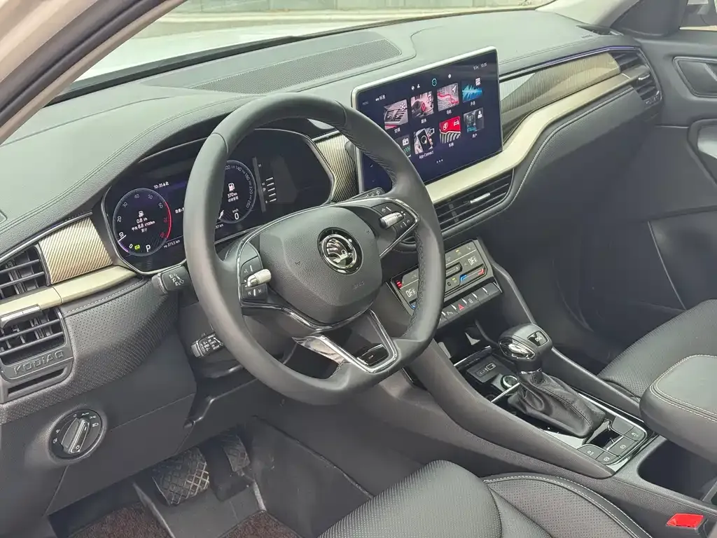 Skoda Kodiaq — фото 8