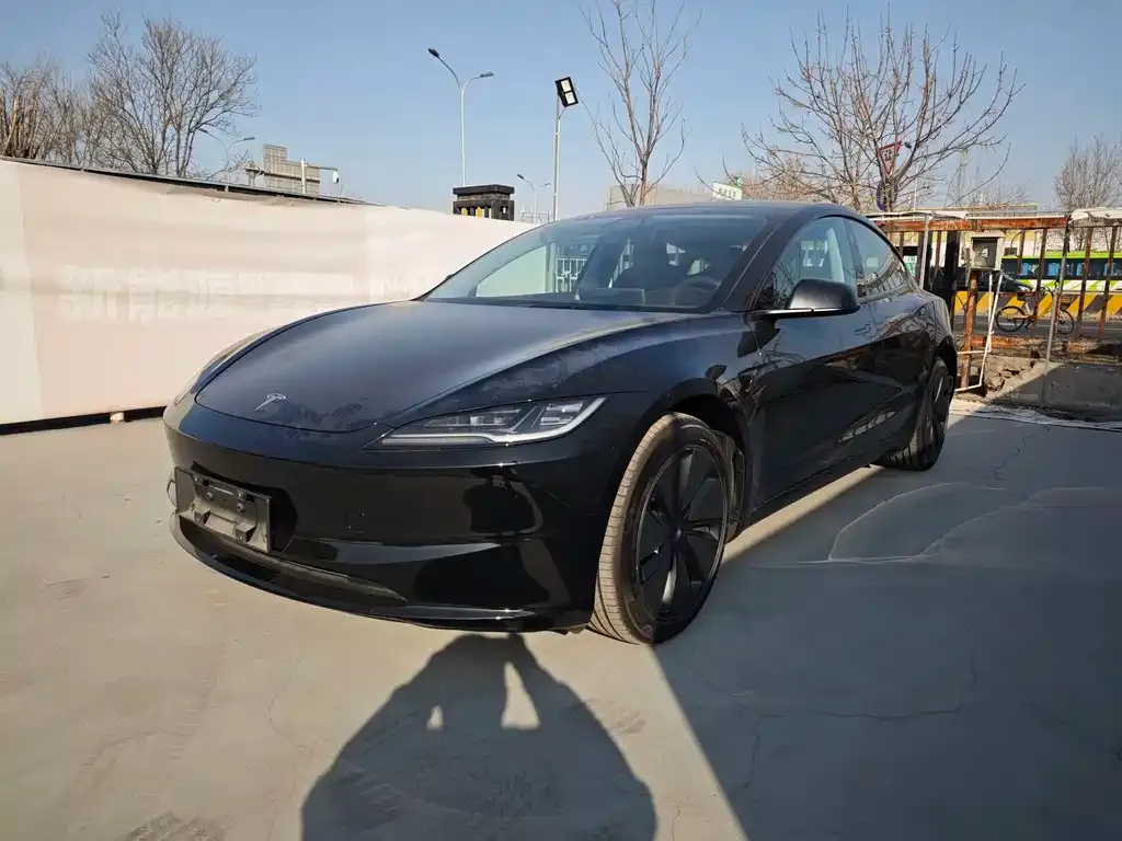 Tesla Model 3 2023 из CN, фото 1