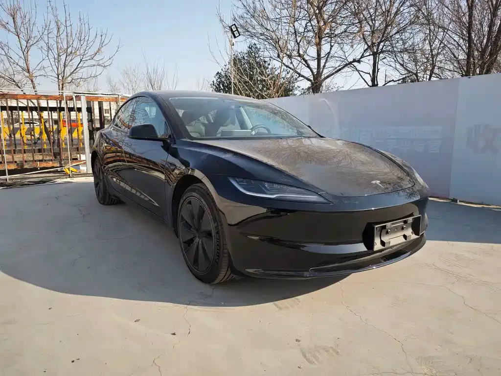 Tesla Model 3 2023 из CN, фото 7
