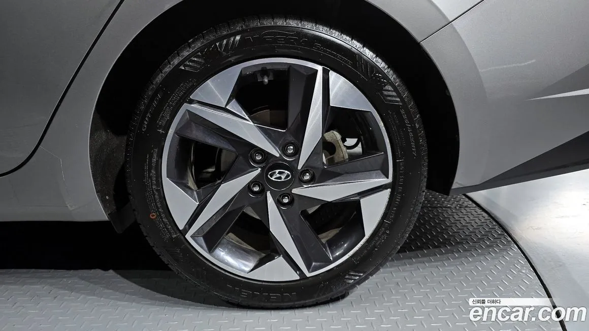 Hyundai AVANTE 2021 из KR, фото 5