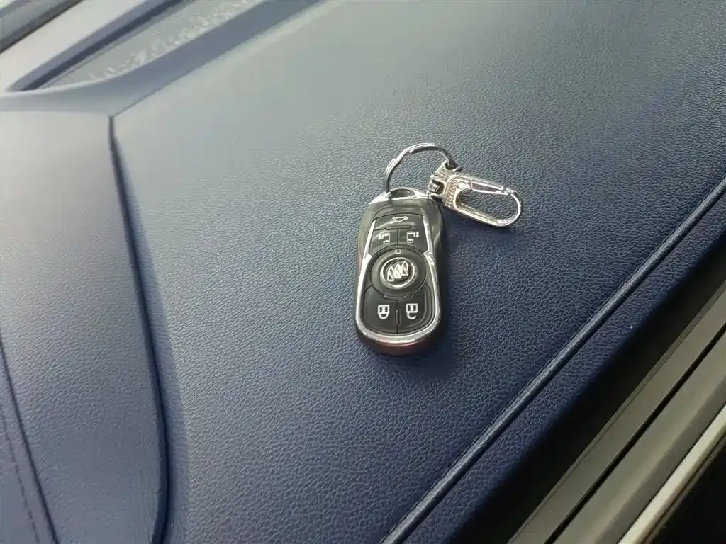 Buick GL8 2022 из CN, фото 8