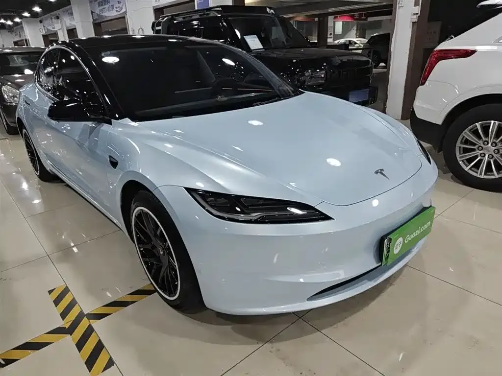 Tesla Model 3 — фото 8