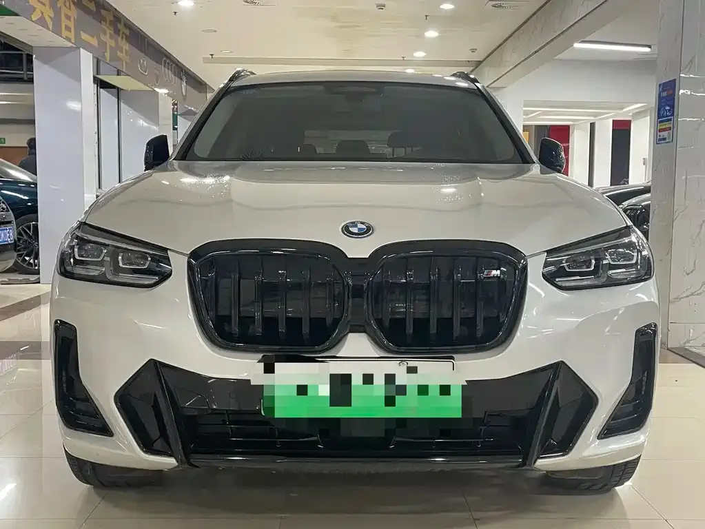 BMW iX3 — фото 1