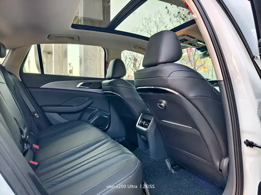 Hongqi H5 2023 из CN, фото 5