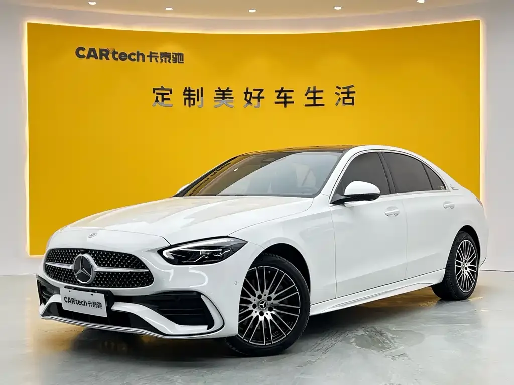 Mercedes-Benz C-Class — фото 1