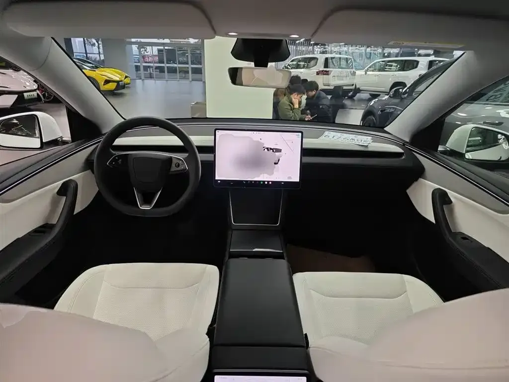 Tesla Model Y 2025 из CN, фото 9