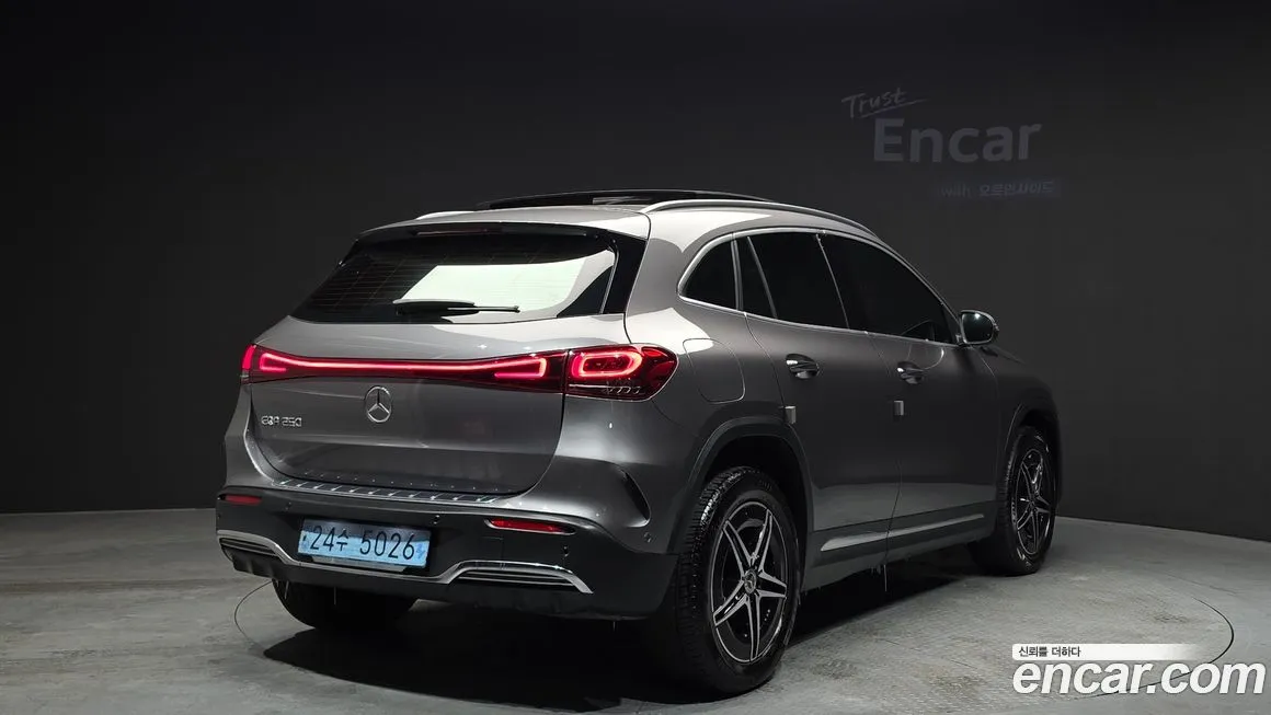 Mercedes-Benz EQA 2022 из KR, фото 2