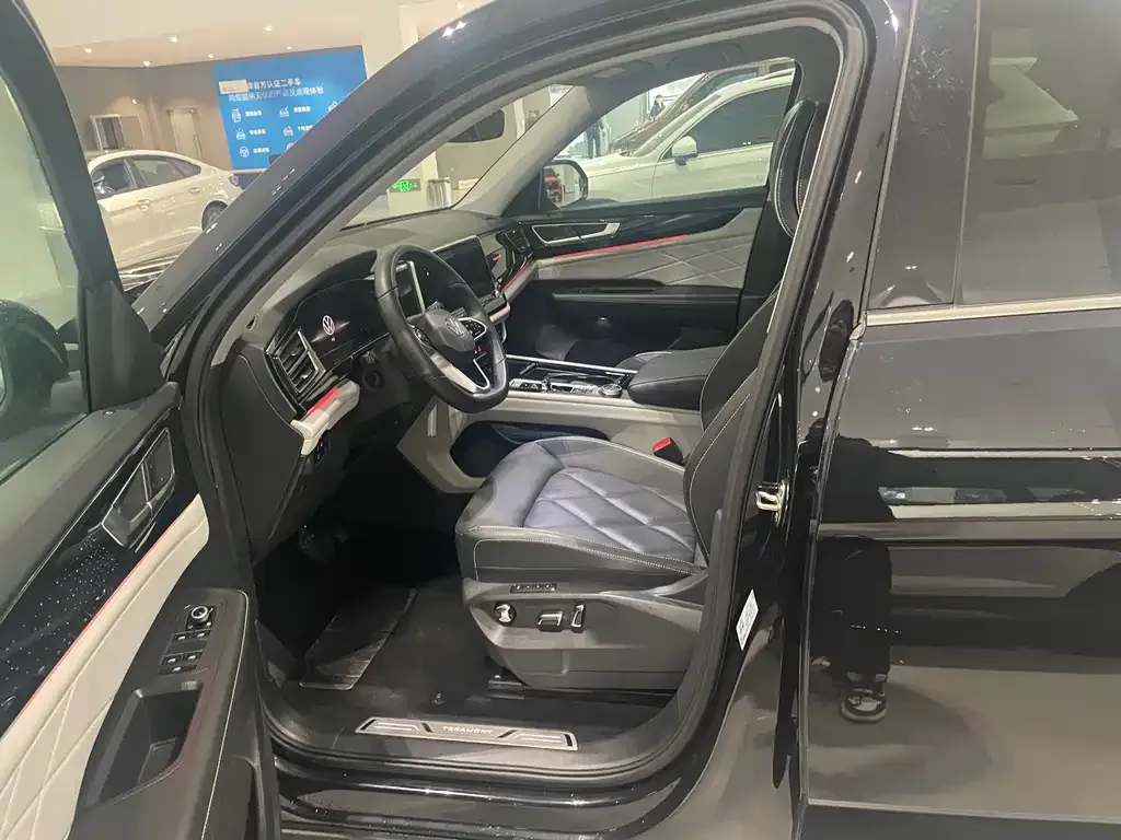 Volkswagen Teramont 2024 из CN, фото 4