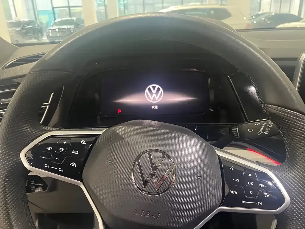 Volkswagen Teramont 2024 из CN, фото 5