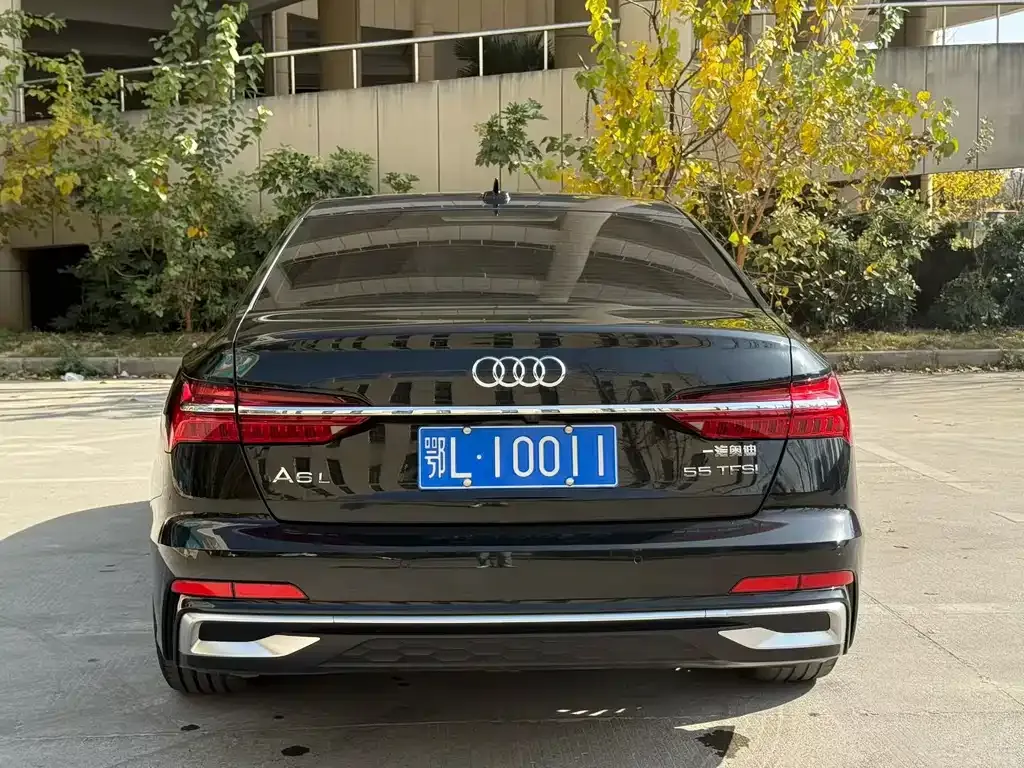 Audi A6L — фото 5