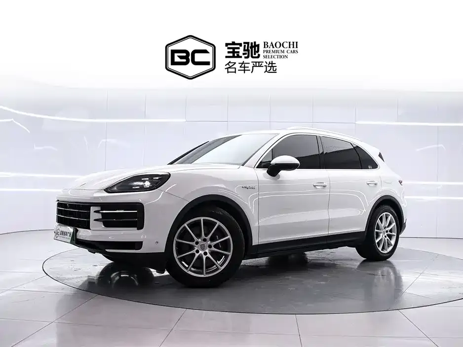 Porsche Cayenne Hybrid — фото 1
