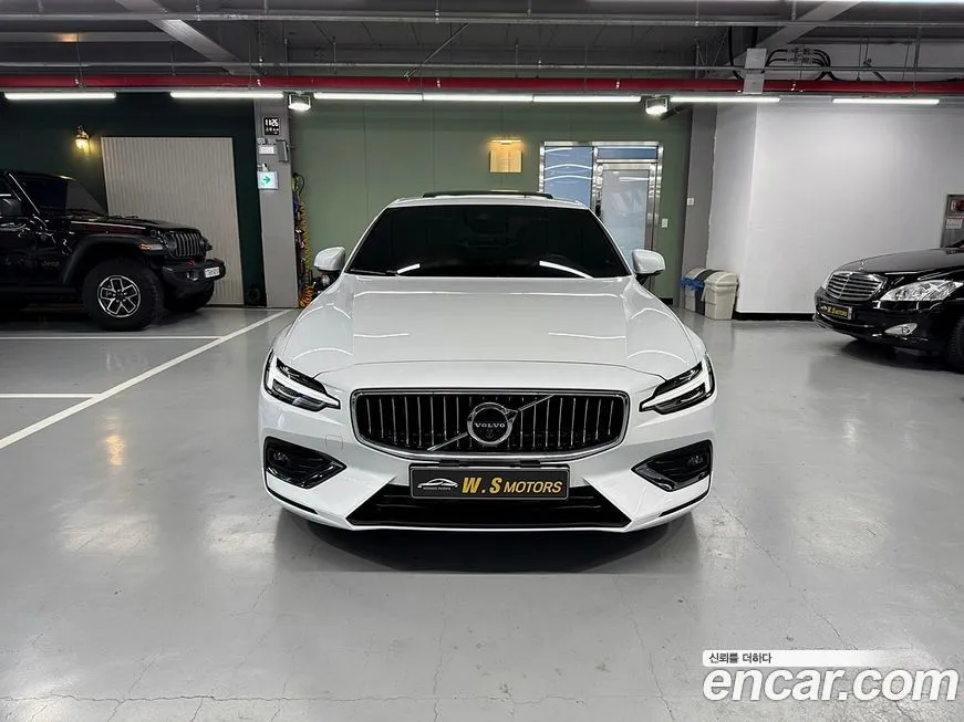Volvo S60 2022 из KR, фото 5