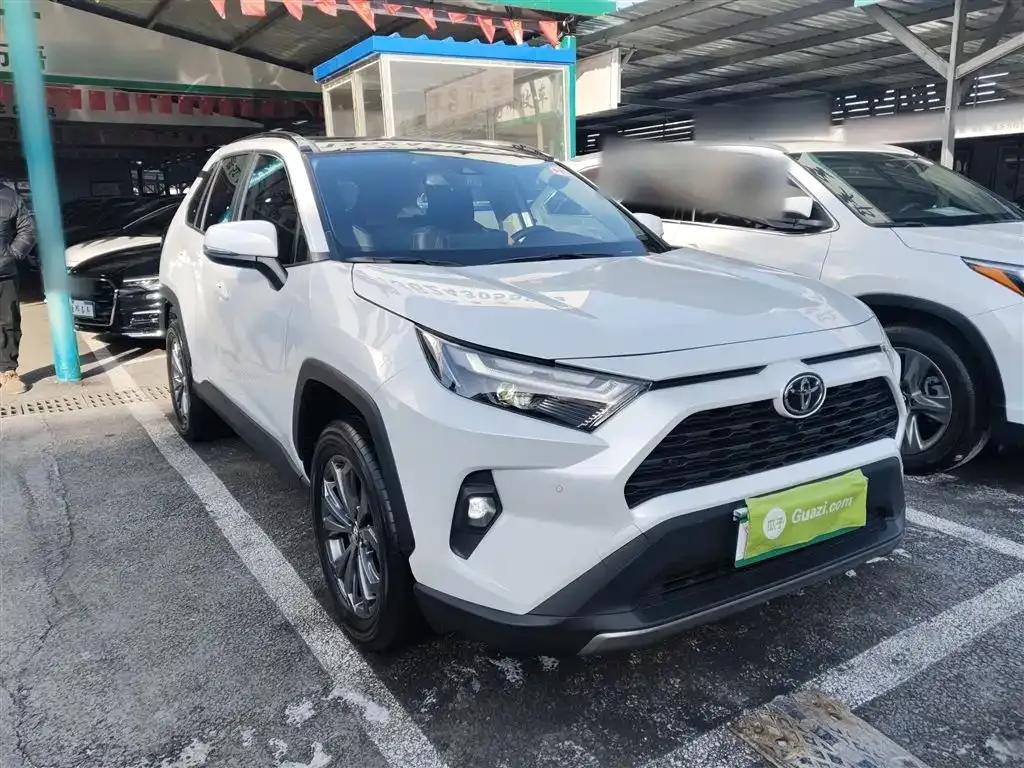 Toyota RAV4 2024 из CN, фото 9