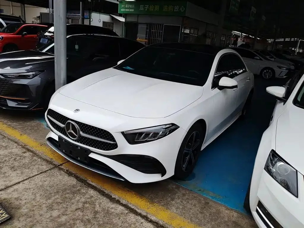 Mercedes-Benz A-Class 2023 из CN, фото 10