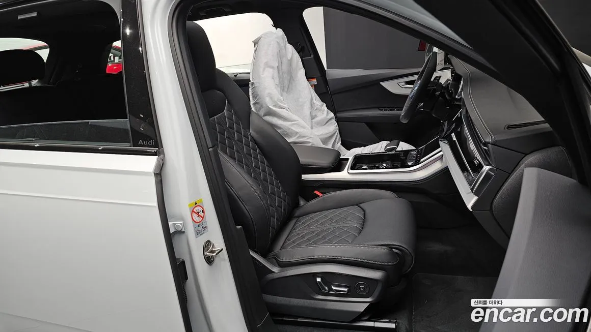 Audi Q7 2026 из KR, фото 5