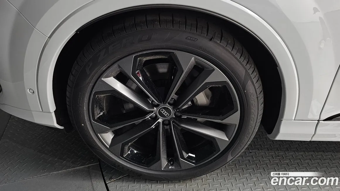 Audi Q7 2026 из KR, фото 7