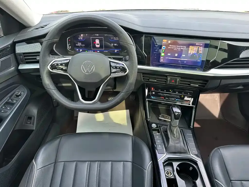 Volkswagen Passat — фото 3