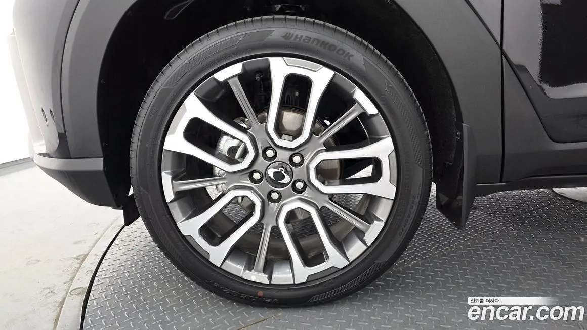 KG Mobility (Ssangyong) Torres — фото 10