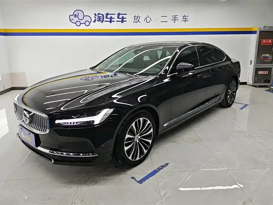 Volvo S90 2024 из CN, фото 1