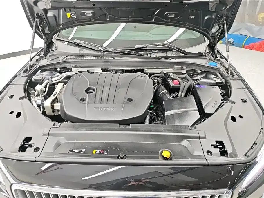 Volvo S90 2024 из CN, фото 9