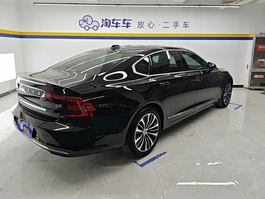 Volvo S90 2024 из CN, фото 7