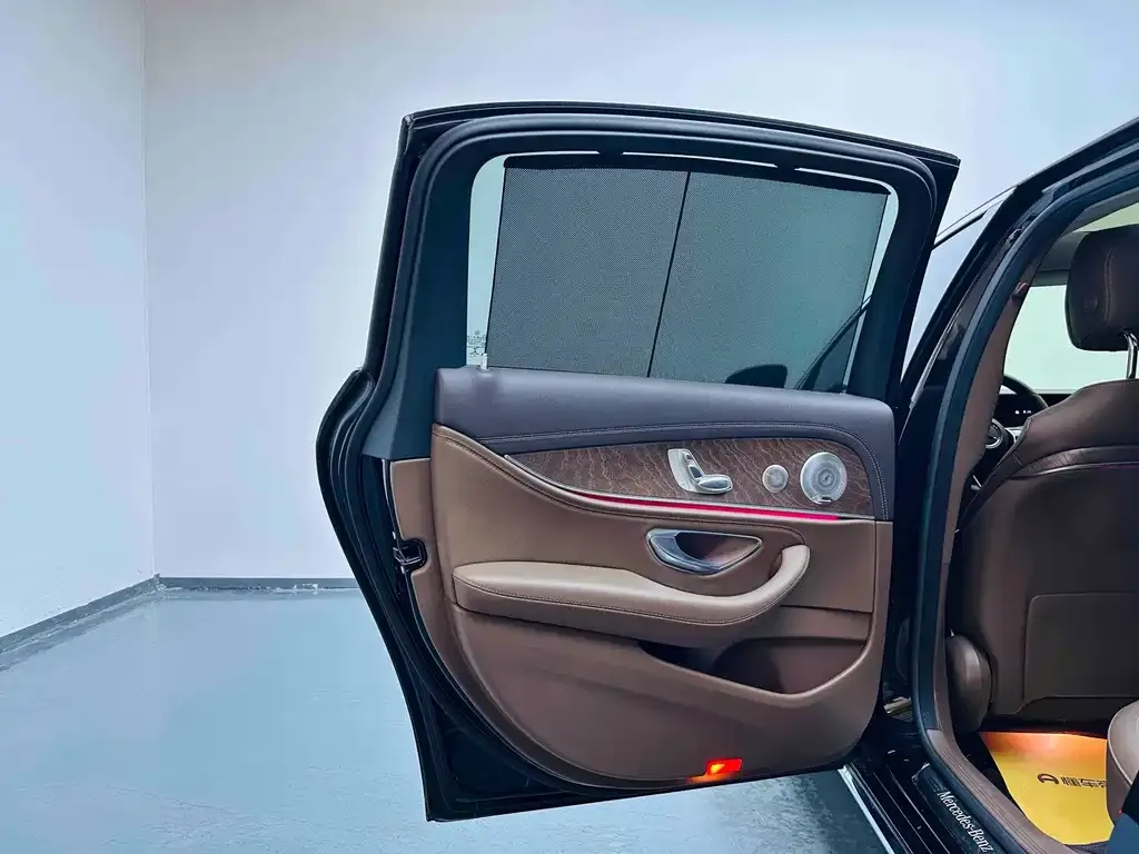 Mercedes-Benz E-Class 2022 из CN, фото 8