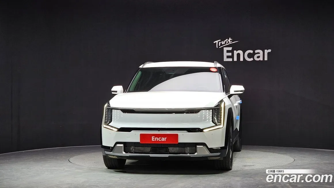 Kia EV9 2024 из KR, фото 2