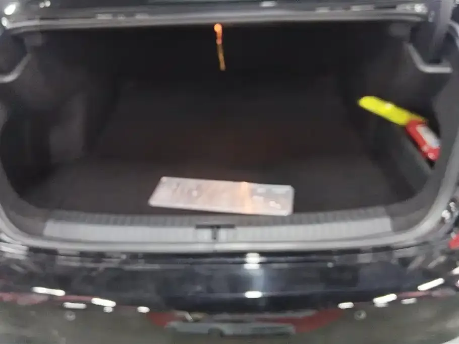 Volkswagen Passat 2023 из CN, фото 7