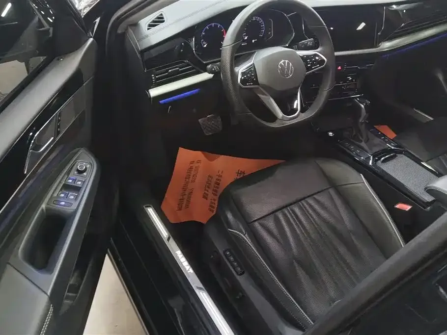 Volkswagen Passat 2023 из CN, фото 5