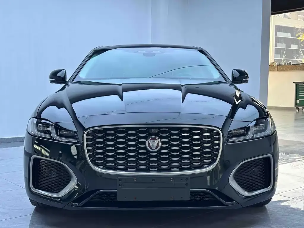 Jaguar XFL 2022 из CN, фото 4