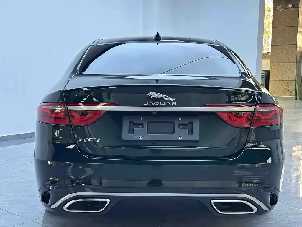 Jaguar XFL 2022 из CN, фото 5