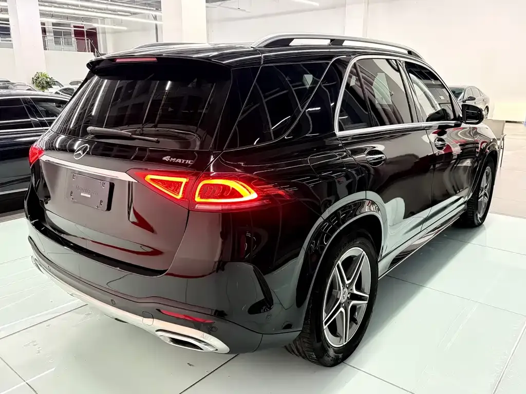 Mercedes-Benz GLE — фото 9