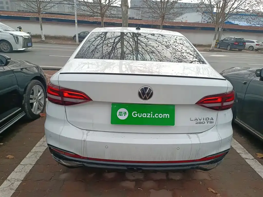Volkswagen Lavida 2023 из CN, фото 6