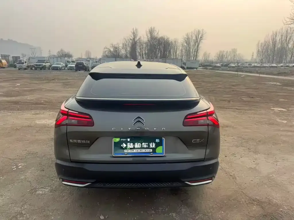 Citroen C5 X 2024 из CN, фото 8
