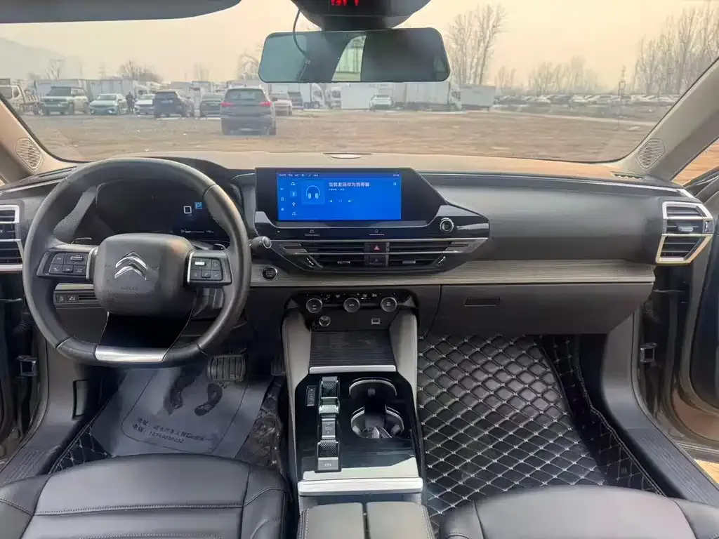 Citroen C5 X 2024 из CN, фото 5