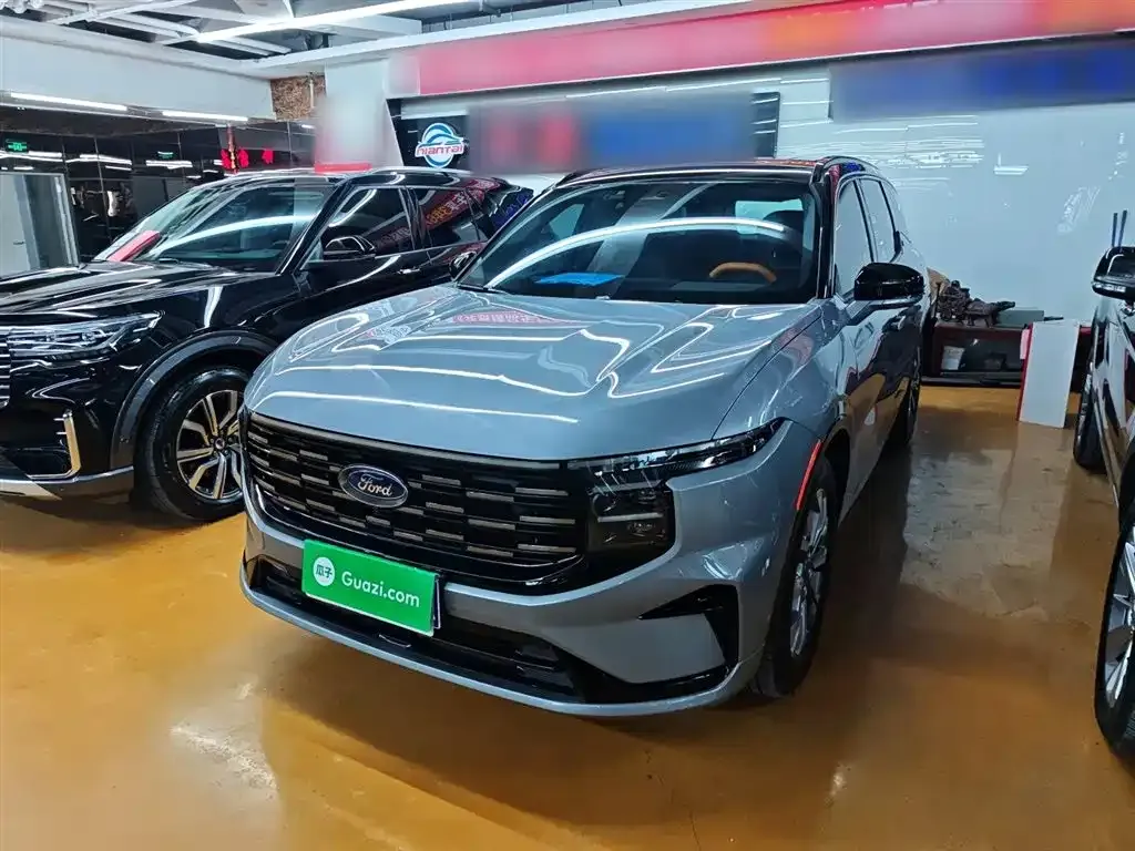Ford Edge 2023 из CN, фото 1