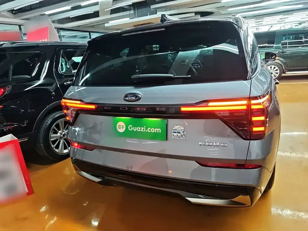Ford Edge 2023 из CN, фото 9