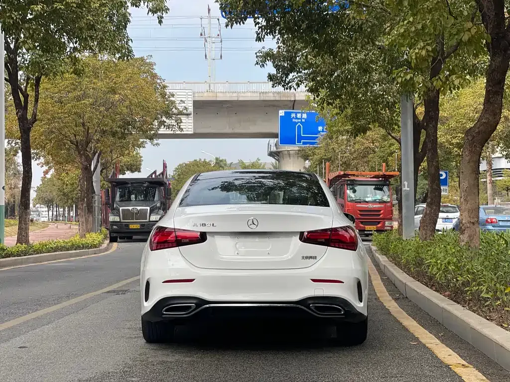 Mercedes-Benz A-Class 2023 из CN, фото 4
