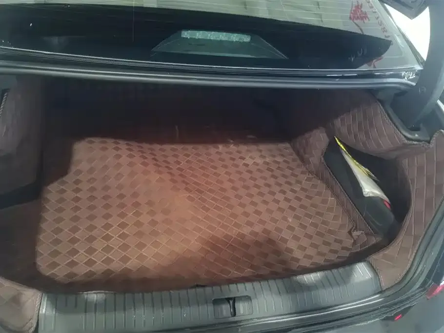 Volkswagen Passat — фото 2