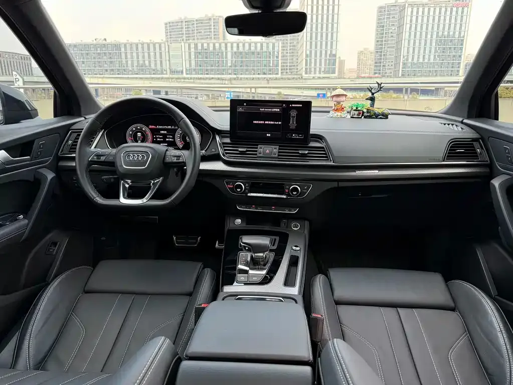 Audi Q5L 2023 из CN, фото 8