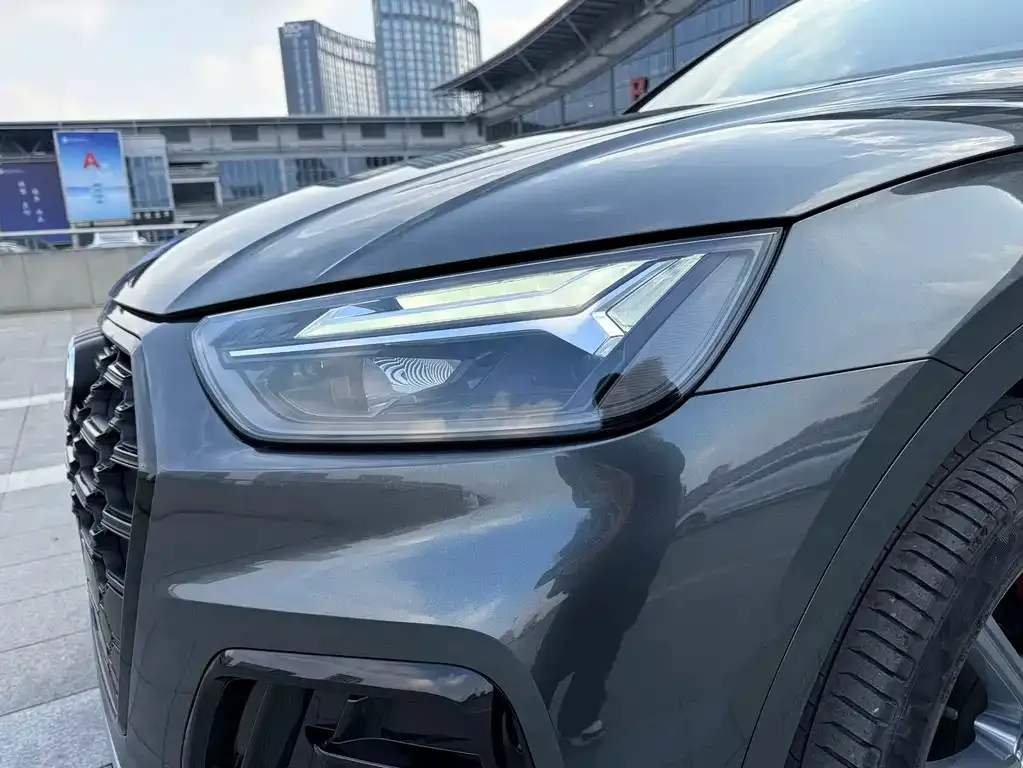 Audi Q5L 2023 из CN, фото 4