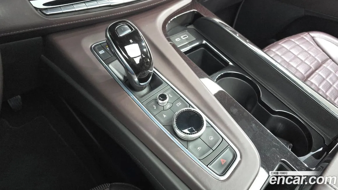 Cadillac Escalade 2021 из KR, фото 8