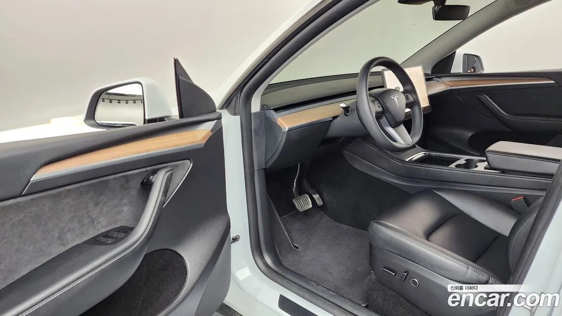 Tesla Model Y 2024 из KR, фото 9