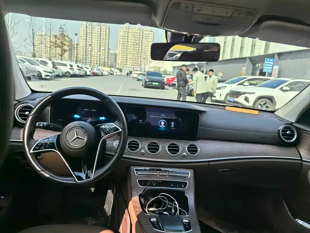 Mercedes-Benz E-Class 2022 из CN, фото 3