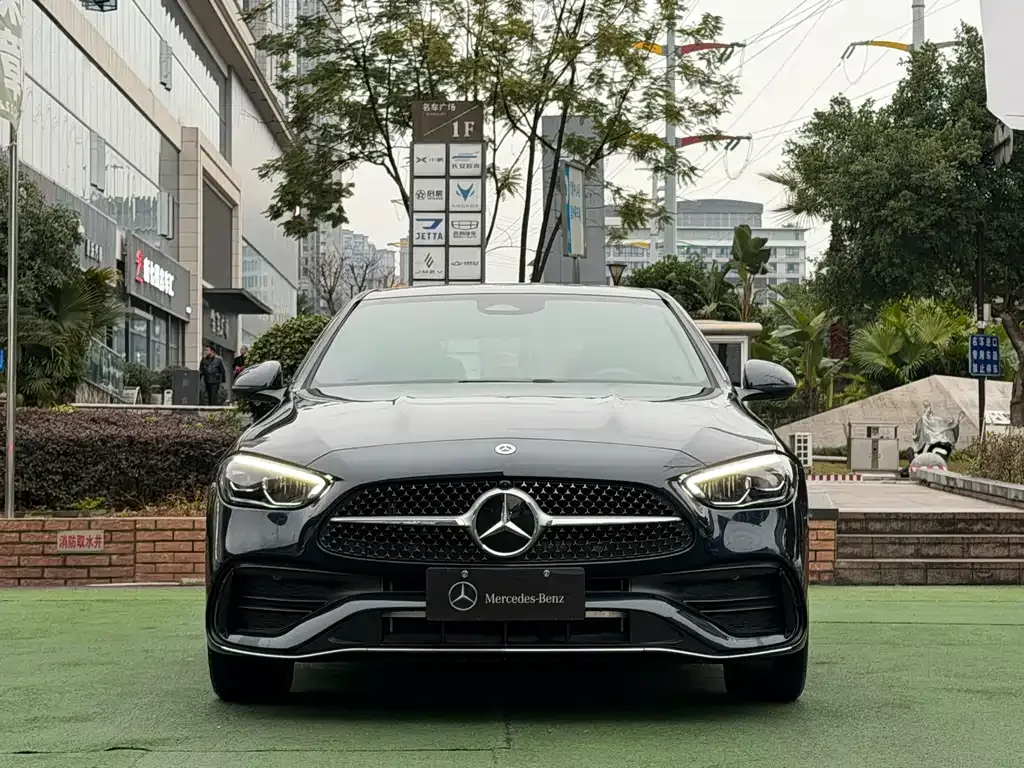 Mercedes-Benz C-Class — фото 6