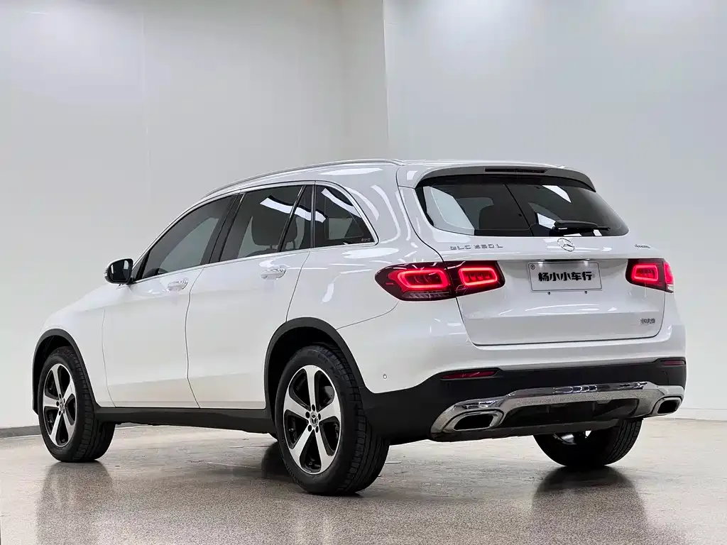 Mercedes-Benz GLC — фото 5