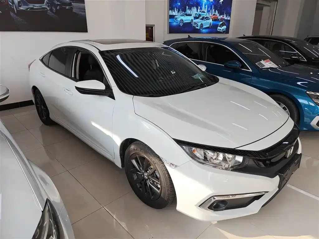 Honda Civic — фото 9