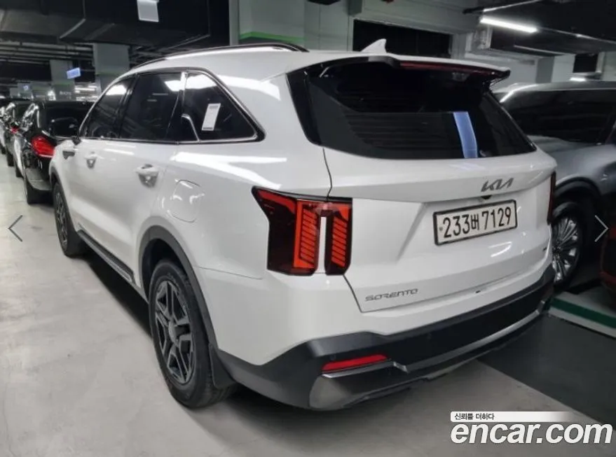 Kia Sorento — фото 6