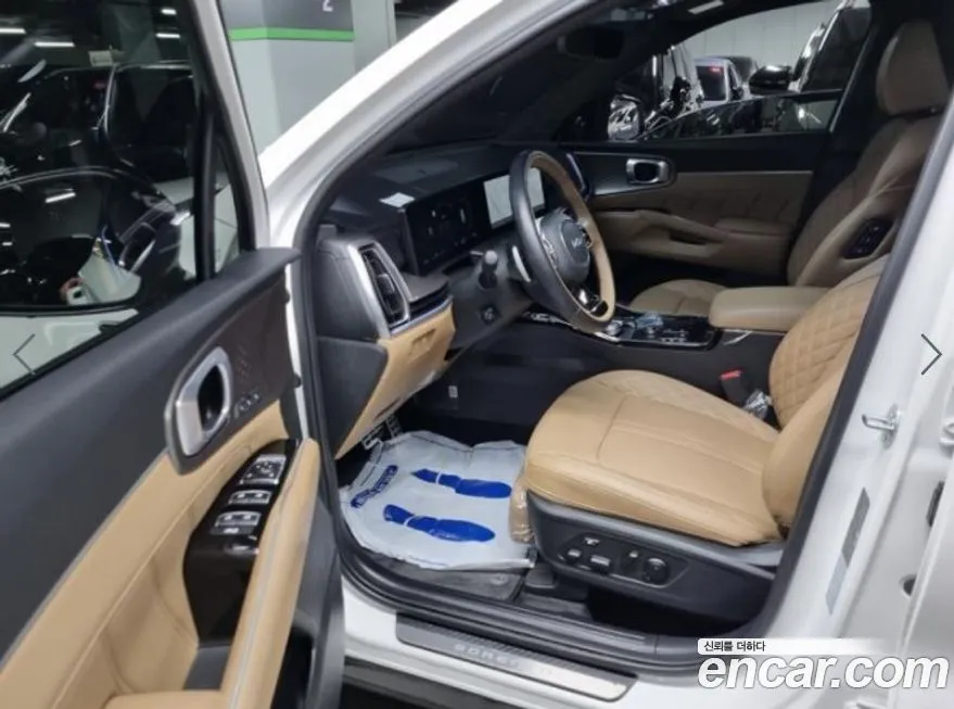 Kia Sorento — фото 8